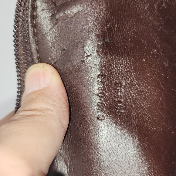 Gucci Black Leather‎ Toiletry Bag - Picture 14 of 15